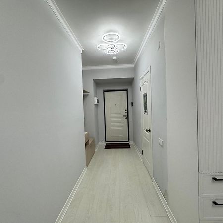Двухкомнатная Квартира В Жк Арбат Almatî Exterior foto
